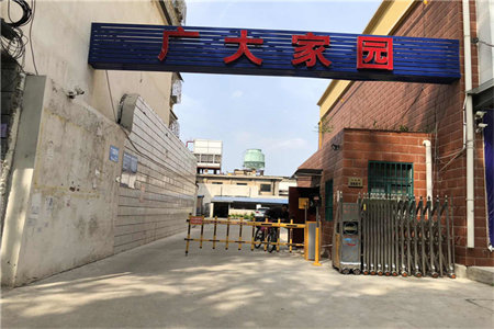 熙城国际2室2厅1卫108平米带阁楼和地下室